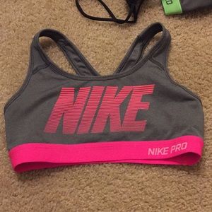 Nike sport bra S